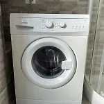 Moderno 85mq Con 2 Bagni E Posto Auto Nel Cortile Interno *