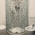Moderno 85mq Con 2 Bagni E Posto Auto Nel Cortile Interno * Рим