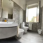 Апартаменты Moderno 85mq Con 2 Bagni E Posto Auto Nel Cortile Interno *