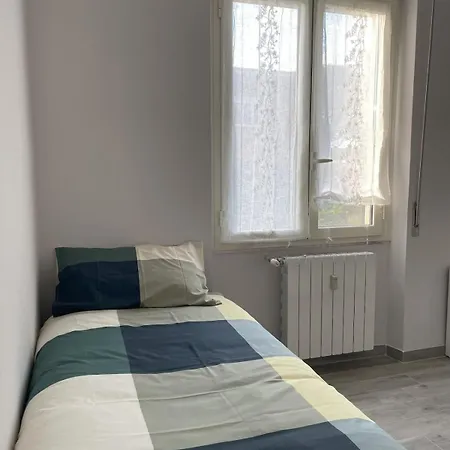 Moderno 85mq Con 2 Bagni E Posto Auto Privato روما