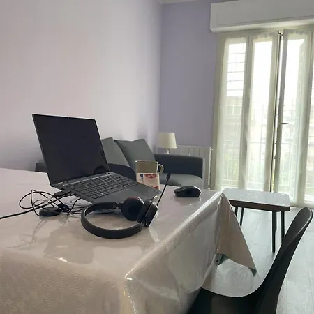Moderno 85mq Con 2 Bagni E Posto Auto Privato شقة روما