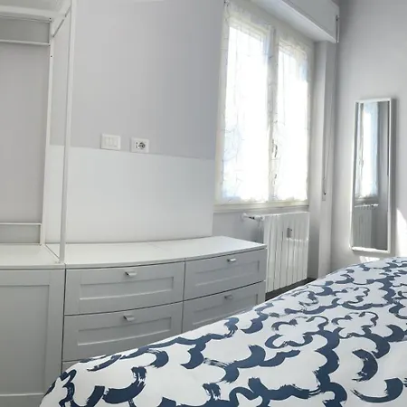 Moderno 85mq Con 2 Bagni E Posto Auto Privato Lägenhet Rom