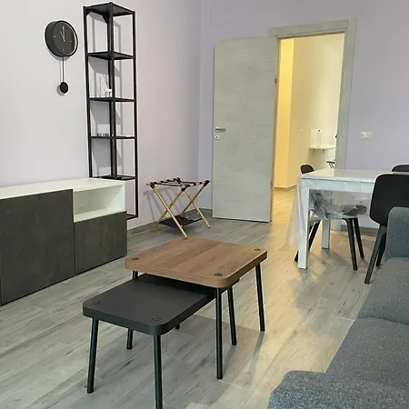 Moderno 85mq Con 2 Bagni E Posto Auto Nel Cortile Interno *