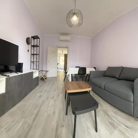Moderno 85mq Con 2 Bagni E Posto Auto Nel Cortile Interno Daire *