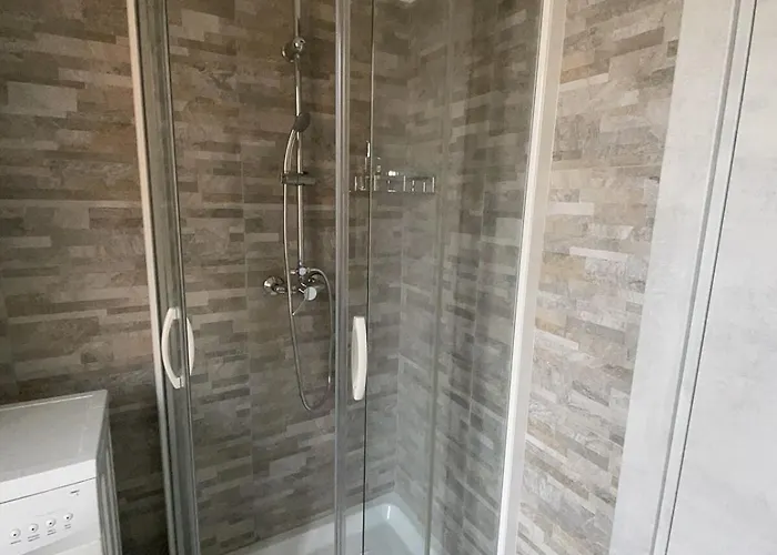 Lägenhet Moderno 85mq Con 2 Bagni E Posto Auto Nel Cortile Interno Rom